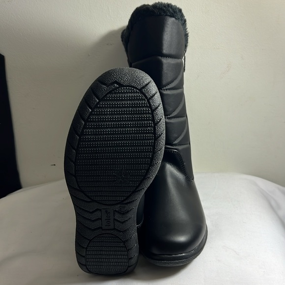 NEW Totes Women's Edgen Waterproof Zip Up Black Snow Boots, Size 9W - Picture 7 of 8